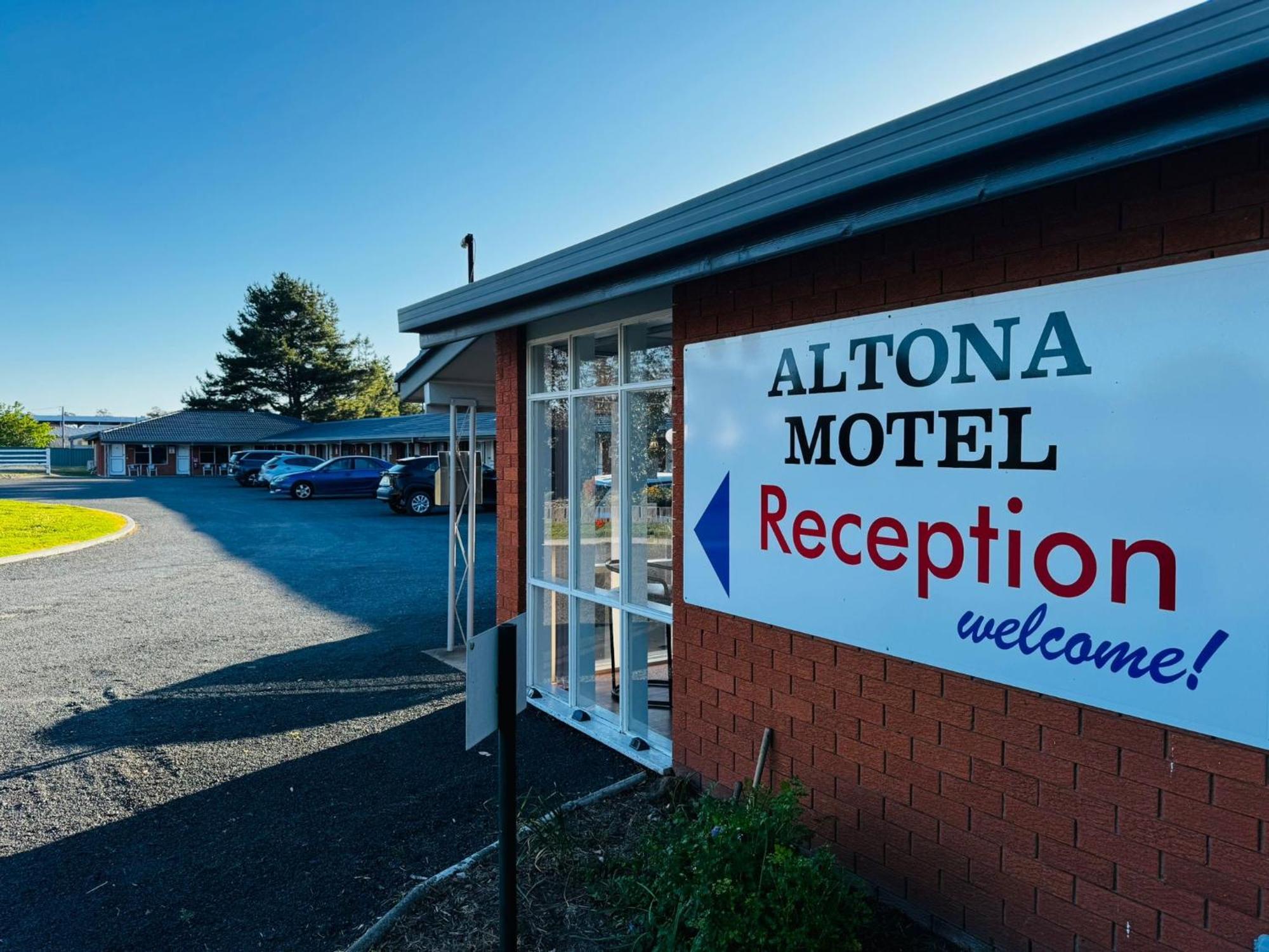 Altona Motel Uralla Exterior photo