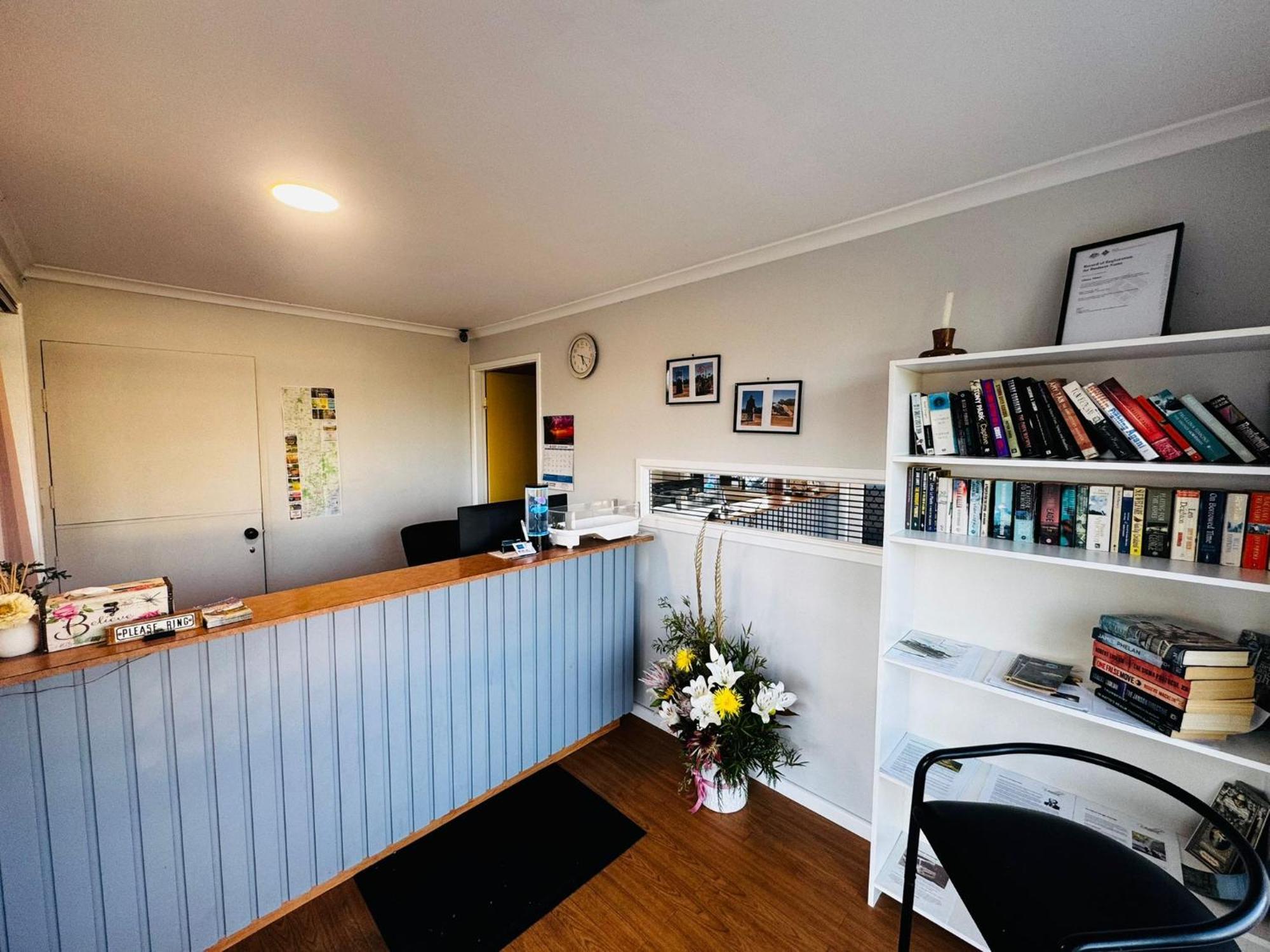 Altona Motel Uralla Exterior photo